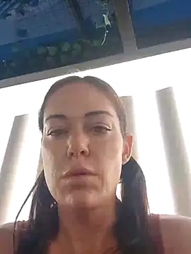 Snapshot of LilliThelo chatting on December 6, 3:33 pm LilliThelo online show from December 6, 3:33 pm