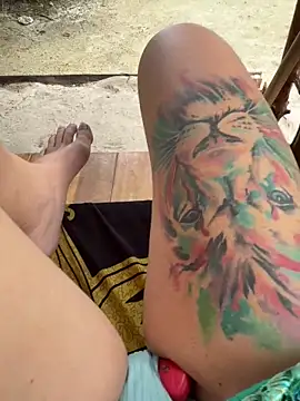 Snapshot of LilliThelo chatting on September 22, 3:41 am LilliThelo online show from September 22, 3:41 am