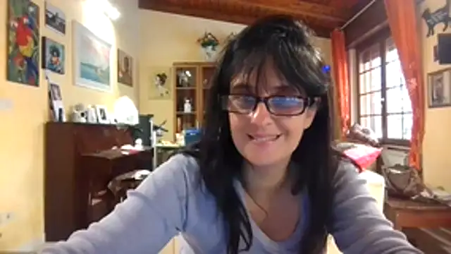 Snapshot of ClaudyGeryn chatting on February 19, 2:24 pm ClaudyGeryn online show from February 19, 2:24 pm