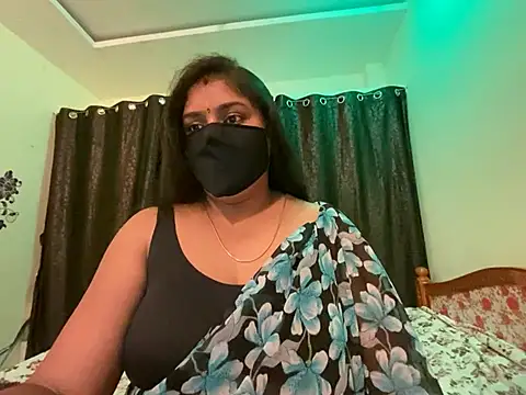 Love 4Sex online show from January 3, 5:28 am