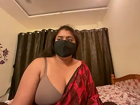 Love 4Sex online show from January 4, 10:05 am