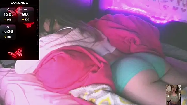 Blondiewithanass online show from March 19, 6:45 pm