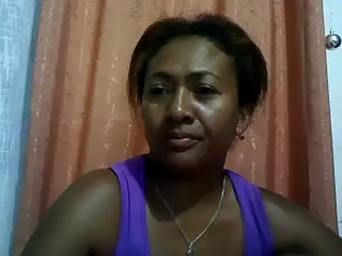 Snapshot of sexyladii chatting on December 19, 4:57 pm sexyladii online show from December 19, 4:57 pm
