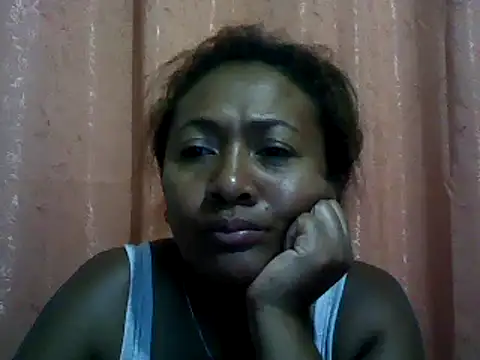 Snapshot of sexyladii chatting on December 26, 5:51 pm sexyladii online show from December 26, 5:51 pm