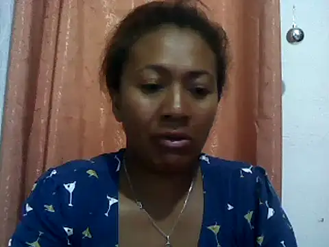 Snapshot of sexyladii chatting on January 3, 4:48 pm sexyladii online show from January 3, 4:48 pm