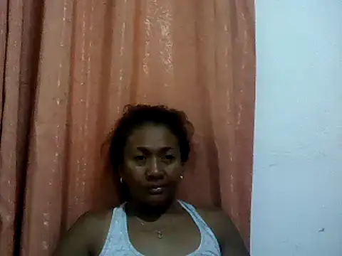 Snapshot of sexyladii chatting on January 22, 8:38 pm sexyladii online show from January 22, 8:38 pm