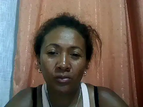 Snapshot of sexyladii chatting on February 3, 5:14 pm sexyladii online show from February 3, 5:14 pm