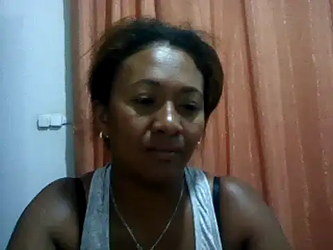 Snapshot of sexyladii chatting on February 16, 6:32 pm sexyladii online show from February 16, 6:32 pm