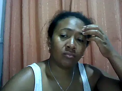 Snapshot of sexyladii chatting on March 14, 5:02 pm sexyladii online show from March 14, 5:02 pm