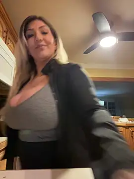 LittleMissEeve online show from March 17, 1:03 am