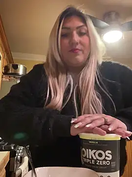 LittleMissEeve online show from November 29, 11:52 pm