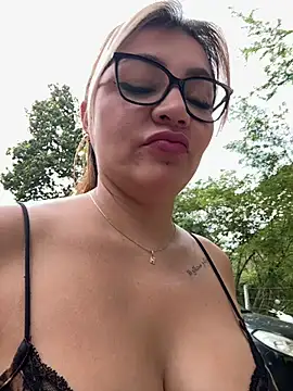 DIANITA 1988 online show from December 6, 7:23 pm