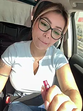 DIANITA 1988 online show from December 11, 3:05 pm