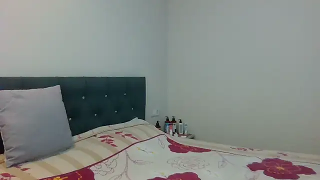 Snapshot of MonikaXXJoy chatting on March 14, 12:32 pm MonikaXXJoy online show from March 14, 12:32 pm