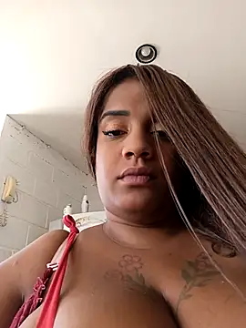 AbellaLizz online show from November 9, 3:10 pm