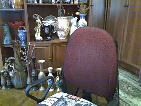 Snapshot of ElenaZed chatting on November 10, 11:20 am ElenaZed online show from November 10, 11:20 am