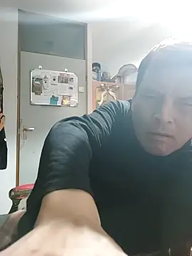 gayphotograper online show from January 12, 12:16 am