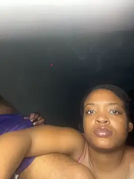 Snapshot of Yonisoosweet chatting on December 23, 4:10 am Yonisoosweet online show from December 23, 4:10 am