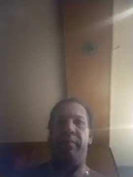 Snapshot of trucker1979 chatting on November 28, 6:32 pm trucker1979 online show from November 28, 6:32 pm