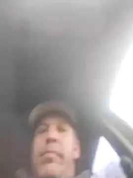 trucker1979 online show from December 18, 6:36 pm