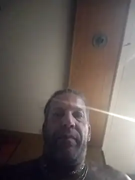 Snapshot of trucker1979 chatting on July 23, 7:12 pm trucker1979 online show from July 23, 7:12 pm