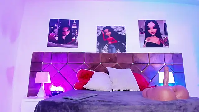 Ariana lopezz online show from March 1, 12:45 pm