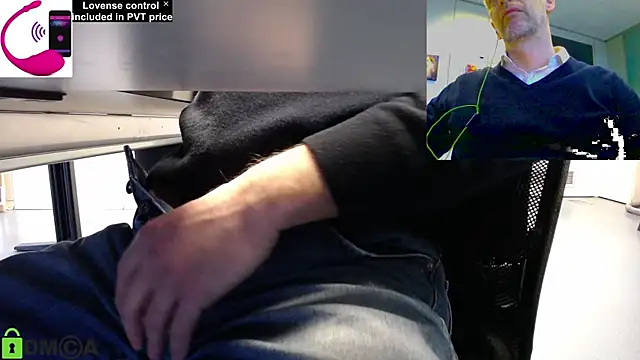 Snapshot of pliko chatting on January 8, 9:11 am pliko online show from January 8, 9:11 am