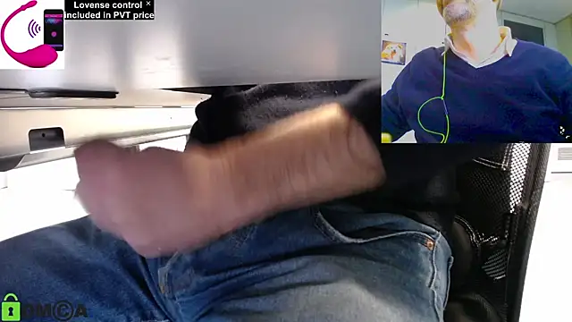 Snapshot of pliko chatting on January 14, 9:26 am pliko online show from January 14, 9:26 am