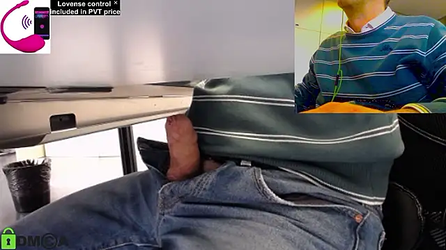 Snapshot of pliko chatting on March 24, 2:22 pm pliko online show from March 24, 2:22 pm