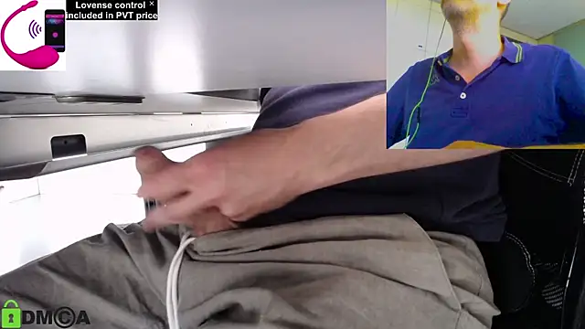Snapshot of pliko chatting on June 9, 1:56 pm pliko online show from June 9, 1:56 pm