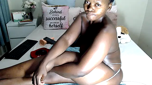 Snapshot of FitSelina66 chatting on April 29, 5:30 pm FitSelina66 online show from April 29, 5:30 pm