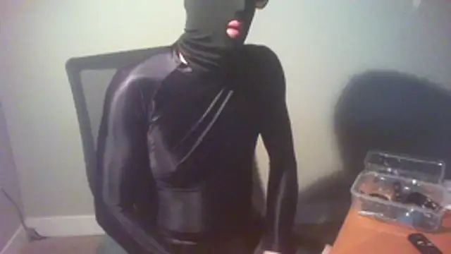 Snapshot of hugegock chatting on January 18, 3:16 pm hugegock online show from January 18, 3:16 pm