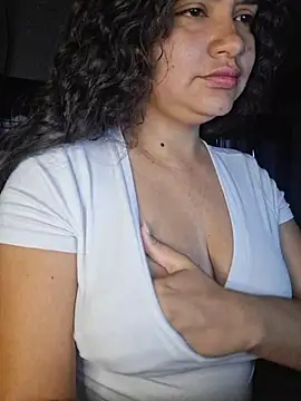 blerstefan1 online show from March 23, 11:14 am