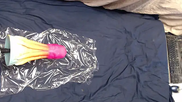 Snapshot of Ylvis88 chatting on December 7, 7:54 pm Ylvis88 online show from December 7, 7:54 pm