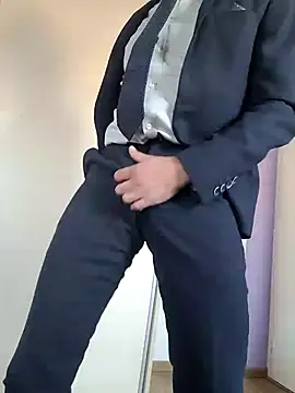 Snapshot of Justforoneday chatting on November 4, 12:15 pm Justforoneday online show from November 4, 12:15 pm