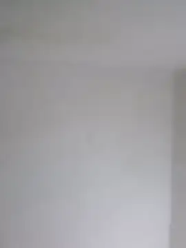 Snapshot of J-ze chatting on April 8, 6:08 pm J-ze online show from April 8, 6:08 pm