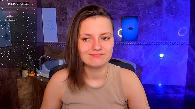 MelindaTin online show from May 29, 4:38 pm