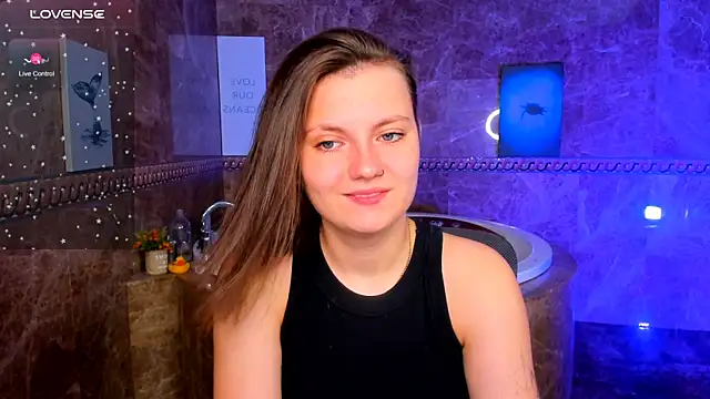 MelindaTin online show from June 21, 1:08 am