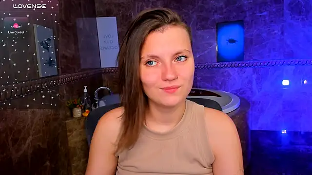 MelindaTin online show from July 24, 11:58 pm