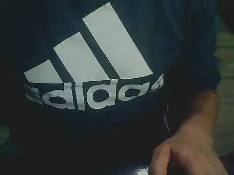 Snapshot of Latinjim29 chatting on December 15, 11:42 pm Latinjim29 online show from December 15, 11:42 pm