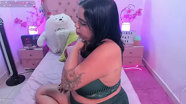 LillyCandy online show from March 6, 12:10 am