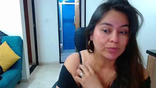 Ixchel Anaid online show from January 23, 10:32 am