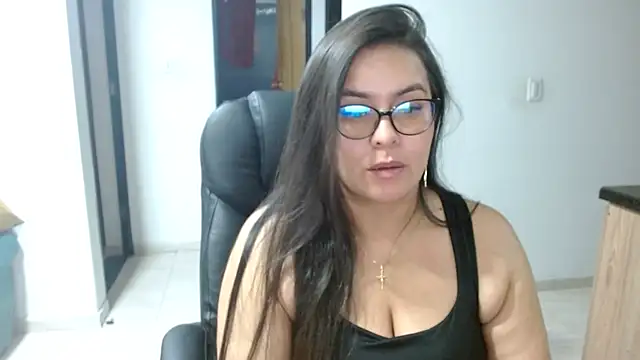 Ixchel Anaid online show from April 27, 4:43 am