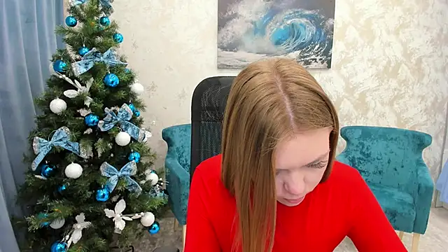 Strawberrye online show from December 10, 5:44 pm