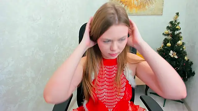 Strawberrye online show from December 25, 5:37 pm