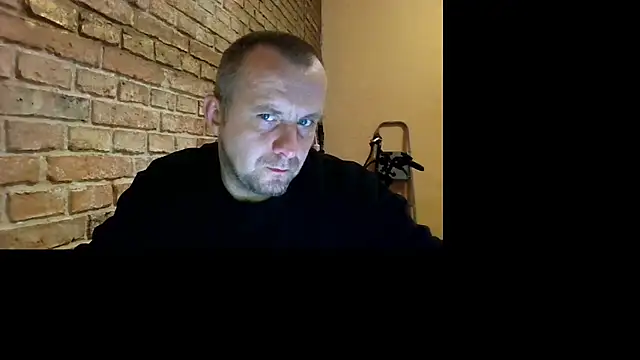 MrWhitePL online show from November 3, 6:31 pm