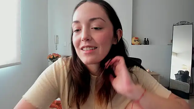 molly marmalade  online show from March 4, 5:45 pm