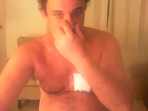 ConradinhoBR50 online show from September 29, 10:36 pm