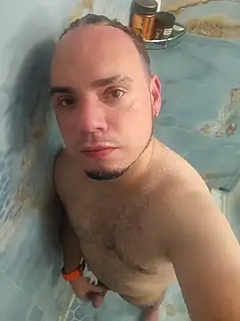 latinoflpr online show from October 12, 1:48 am