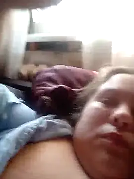 Snapshot of Vita1989 chatting on March 29, 6:13 am Vita1989 online show from March 29, 6:13 am